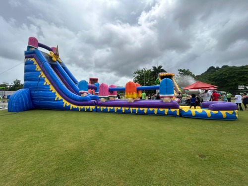                                                                                             • Casas de brinco
• Chorreras de Agua
• Carrera de obstáculos
• Toro mecánico
• Cañon de espuma
• Cancha de Voleibol
• Meltdown
• Algodón
• Popcorn
• Alquiler de sillas y mesas
                                                                                    