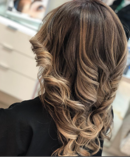 • Cejas y Pestañas
• Tinte de Cejas
• Cejas pelo a pelo
• Retoque de cejas
• Pestañas clásicas
• Pestañas de volumen
• Depilación Láser y Cera
• Cejas
• Bozo
• Mentón
• Axilas
• Bikini
• Brazilian
• Mitad de Pierna
• Pierna Completa
• Cabello - Salon de Belleza
• Recorte, Blower y Plancha
• Extensiones de Cabello
• Especialista en Balayage
• Especialista en Color
• Color Fantasia
• Keratina
• Botox
• Brazilian Blowout