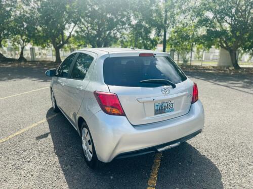                                                                                             • Accesorios de motora
• Venta de autos 
• Venta de motora
                                                                                    