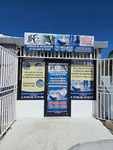 Julio Roofing Corporation
• Sellado de techos residenciales, comerciales e industriales.
• Trabajos en todo tipo de techos.
• Aplicación de membranas de poliuretano líquido.
• Supervisión y aprobación de trabajos por peritos certificados.
• Garantía de 10 años en servicios de sellado.
• Estimados gratuitos en San Juan y áreas cercanas.