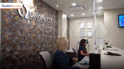 • Rayos x
• Estudios computarizados de la columna vertebral
• Fisioterapia
• Terapia láser
• Masajes
• Prevención y tratamiento columna vertebral