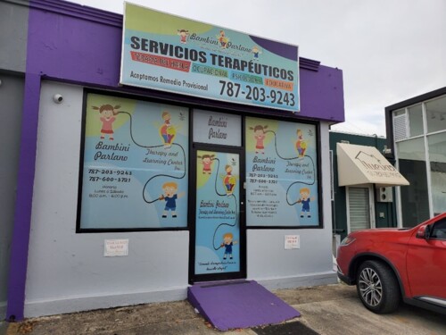 • A domicilio: Vamos a las escuelas, hogares y/o centros educativos, además de ofrecerlos en nuestras facilidades, tanto en Bayamón como en Vega Alta.
Remedio provisional o Privado
Evaluaciones:
• Habla- Lenguaje
• Psicológica
• Terapia Ocupacional
• Disfagia
• Psicométrica
• Terapia Ocupacional con Enfoque Sensorial
• Terapia Educativa
Terapias:
• Habla- Lenguaje
• Psicológicas
• Terapia Ocupacional (Contamos con un amplio gimnasio)
• Disfagia
• Terapia Educativa
• Terapia Ocupacional/ Integración Sensorial
• Oromotor
• Apraxia
Servicios Virtuales:
• Terapia Habla-Lenguaje
• Psicológicas
• Educativa
Otros Servicios:
• Cernimientos
• Estudios Supervisados
• Tutorías
• Inglés Conversacional
• Asistencia con Proyectos Educativos
• Consultoría Terapéutica
• Consultoría Educativa (Centros Preescolares, escuelas o colegios)
• Talleres Profesionales (Centros Preescolares, escuelas o colegios)
• Bellas Artes
• Servicio de Nutrición