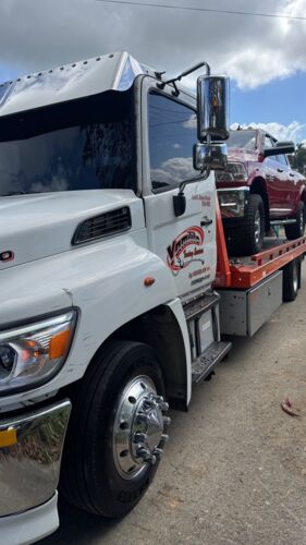                                                                                             • Servicio de Grúa
• Servicio de Transportacion
• Servicio de Cerrajería
• Servicio de Cambio de Gomas
• Servicio de Recarga de Batería
• Movimiento de Equipo Semi- Pesado
• Movimiento de Botes (Embarcaciones)
• Movimiento de Plantas Eléctricas Industriales y de Arrastre.
• Mecánica Liviana
                                                                                    