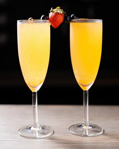                                                                                             • Restaurante de Brunch
• Desayunos
• Café 
• Croissants
• Pancakes
• Waffles
• Sándwiches 
• Bebidas
• Batidas
                                                                                    