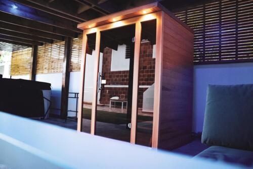                                                                                             Tratamientos Estéticos Faciales:
•  Acné
•  Manchas
•  Reafirmantes
•  Microdermabrasion
•  Microneedling
•  Dermaplaning
•  Lifting facial sin cirugía
•  Tratamientos Corporales:
•  Reductivos
•  Radiofrecuencia
•  Cavitación
•  Endermoterapia
•  Lipolaser
•  Drenaje linfático
•  Tratamientos postquirúrgicos
•  Body contour
•  Madero terapia
•  Ondas Rusas
•  Hifu
•  Depilación permanente
•  Extensiones de pestañas
•  Microblading
•  Rizado de pestañas
•  Tratamientos Médico estético:
•  Bótox
•  Fillers
•  PRP para caída de cabello
•  PRP facial
•  Aqua gold
•  Kybella (eliminación de papada)
•  Skinpen
•  Sauna
•  Jacuzzi
•  Gimnasio
•  Regadera Vichy
                                                                                    