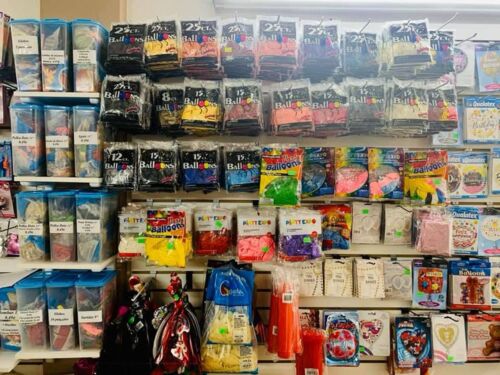                                                                                             • Amplio surtido de efectos escolares
 • Perfumes
 • Joyería
 • Área de regalo, tarjetas y envolturas
 • Mini colmado
 • Envío y recibo de Fax
 • Fotocopia blanco & negro y a color
•  Recibo de recetas electronicas
•  Suplidos médicos a pacientes de Medicare
•  Lotería electrónica
•  Área de regalo, tarjetas, envolturas, globos y helio
                                                                                    