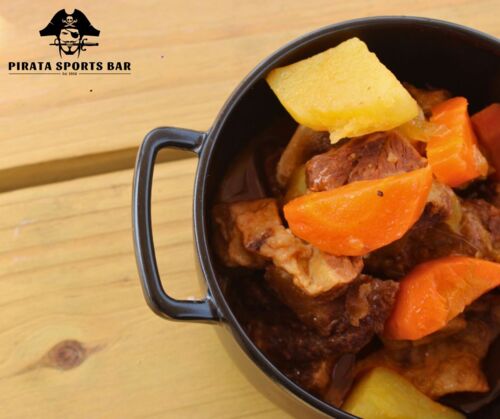                                                                                             • Restaurante de Comida Criolla
• Aperitivos
• Aves
• Carnes
• Mofongos Rellenos
• Postres
• Bebidas
                                                                                    