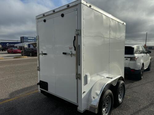                                                                                             • Food Truck y cocinas rodantes
• Tiny House y casas modulares
• Container aislados
• Trailers de almacenaje (storage), utilitarios y de plataforma
• Trailers para barbería, entre otros (Grooming Trailers)
• Trailers multiusos en variedad de tamaños
• Vagones, ventanas y puertas (varios modelos disponibles)
• Marca registrada THE ROCK, exclusiva de JL Trailers PR
                                                                                    