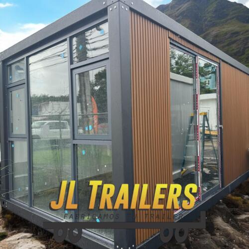                                                                                             • Food Truck y cocinas rodantes
• Tiny House y casas modulares
• Container aislados
• Trailers de almacenaje (storage), utilitarios y de plataforma
• Trailers para barbería, entre otros (Grooming Trailers)
• Trailers multiusos en variedad de tamaños
• Vagones, ventanas y puertas (varios modelos disponibles)
• Marca registrada THE ROCK, exclusiva de JL Trailers PR
                                                                                    