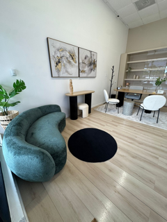 Todo tipo de servicios notariales:
• Affidavits
• Matrimonio ante notario
• Capitulaciones matrimoniales
• Divorcio ante notario
• Declaratoria de herederos
• Casos civiles
• Consultoria legal