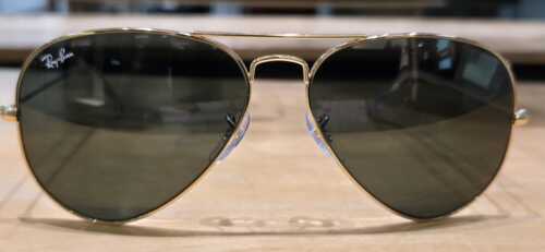                                                                                             •  Examen de la vista 
•  Lentes de Contacto
•  Espejuelos
•  Gafas de sol para receta
                                                                                    