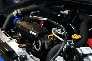 • Detailing
• Car Storage
• Lavado profesional
• Pulido y corrección de pintura
• Recubrimiento cerámico