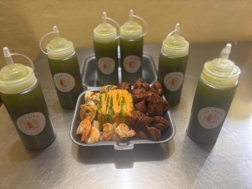                                                                                             Disfruta nuestros platos estrella, entre muchos otros:

• Mofongo con camarones
• Carne frita
• Pollo con papas fritas
• Tostones con camarones
• Refrescos
• Salsas caseras: chimichurri y mayoketchup

¡Visítanos!
                                                                                    