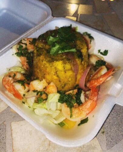                                                                                             Disfruta nuestros platos estrella, entre muchos otros:

• Mofongo con camarones
• Carne frita
• Pollo con papas fritas
• Tostones con camarones
• Refrescos
• Salsas caseras: chimichurri y mayoketchup

¡Visítanos!
                                                                                    