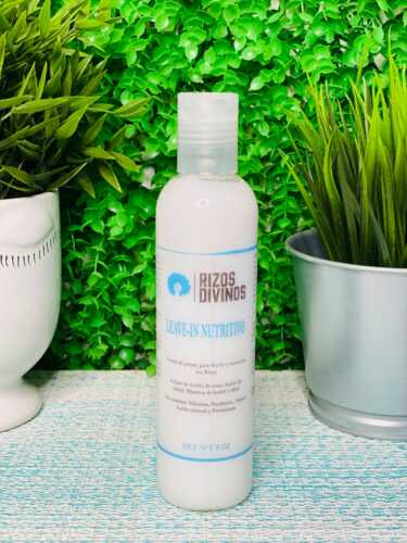                                                                                             • Corte especializado para cabello rizado
• Lavado y tratamiento hidratante profundo
• Detox capilar
• Tratamiento de proteínas y reconstrucción capilar
• Asesoría personalizada de rutina capilar
• Peinados protectores (twists, trenzas, estilos naturales)
• Línea de productos para cabello rizado
                                                                                    