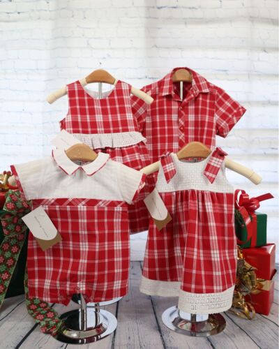                                                                                             Nuestros productos y colecciones:
• Ropa de bebé para salida del hospital
• Atuendos de bautismo
• Outfits para niñas y niños
• Pijamas
• Zapatos
• Accesorios y complementos especiales
• Primera comunión
• Sets en tejidos
• Colecciones de España
• Distintas colecciones para cada ocasión
                                                                                    