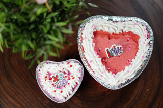                                                                                             • Servicio de carry-out.
• Caterings para toda ocasión.
• Panadería al mayorista.
• Teléfono para almuerzos, comidas personalizadas, sandwiches: (787) 505-0771.
• Teléfono para ordenar repostería: (787) 422-7642.
                                                                                    