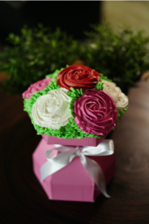                                                                                             • Servicio de carry-out.
• Caterings para toda ocasión.
• Panadería al mayorista.
• Teléfono para almuerzos, comidas personalizadas, sandwiches: (787) 505-0771.
• Teléfono para ordenar repostería: (787) 422-7642.
                                                                                    