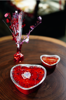                                                                                             • Servicio de carry-out.
• Caterings para toda ocasión.
• Panadería al mayorista.
• Teléfono para almuerzos, comidas personalizadas, sandwiches: (787) 505-0771.
• Teléfono para ordenar repostería: (787) 422-7642.
                                                                                    