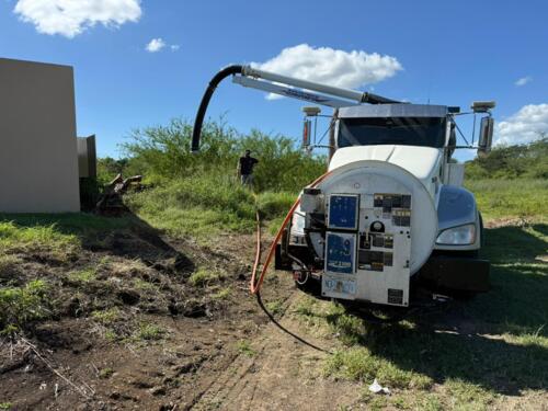                                                                                             • Limpieza de Sistema Sanitarios en el Área Comercial 
• Descarga de Pozos Sépticos (Comercial y Residencial) 
• Limpieza de Tuberías 
• Limpieza de Alcantarillados 
• Limpieza de Sistema de Bombeo Sanitario 
• Mantenimiento de Sistema de Bombeo Sanitario 
• Limpieza de Plantas de Tratamiento 
• Transporte Séptico y Equipo Pesado 
• Transporte de Agua Potable 
• Instalación de Bypass
• Alquiler de Bomba para todo tipo 
• Renta de Baños Portátiles para Eventos y Actividades
                                                                                    