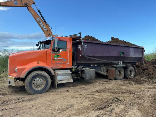                                                                                             • Limpieza de Sistema Sanitarios en el Área Comercial 
• Descarga de Pozos Sépticos (Comercial y Residencial) 
• Limpieza de Tuberías 
• Limpieza de Alcantarillados 
• Limpieza de Sistema de Bombeo Sanitario 
• Mantenimiento de Sistema de Bombeo Sanitario 
• Limpieza de Plantas de Tratamiento 
• Transporte Séptico y Equipo Pesado 
• Transporte de Agua Potable 
• Instalación de Bypass
• Alquiler de Bomba para todo tipo 
• Renta de Baños Portátiles para Eventos y Actividades
                                                                                    