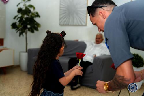                                                                                             • Ambulancias para emergencias médicas
• Traslados
• Transportes críticos
• Unidades bariatricas certificadas
• Actividades (públicas y privadas)
                                                                                    