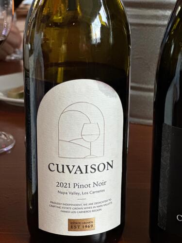                                                                                             • Alta cocina (Fine dining)
• Cata de vinos y degustaciones
• Eventos y seminarios de vino
• Regalos y experiencias personalizadas
• Eventos corporativos
                                                                                    