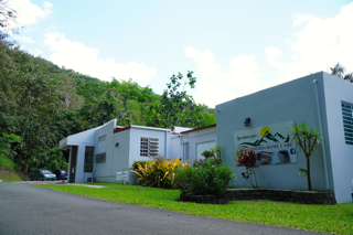                                                                                             • Líder recreativo
• Acceso a farmacia y laboratorio
• Actividades dentro y fuera del hogar
• Enfermera, médico, psicólogo y psiquiatra
                                                                                    