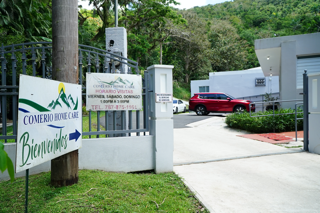                                                                                             • Líder recreativo
• Acceso a farmacia y laboratorio
• Actividades dentro y fuera del hogar
• Enfermera, médico, psicólogo y psiquiatra
                                                                                    