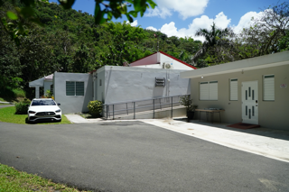                                                                                             • Líder recreativo
• Acceso a farmacia y laboratorio
• Actividades dentro y fuera del hogar
• Enfermera, médico, psicólogo y psiquiatra
                                                                                    