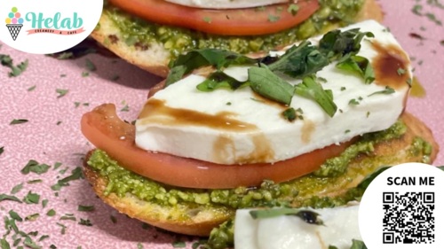                                                                                             •  Mantecados preparados al instante con nitrógeno líquido
• Desayuno y brunch disponible hasta la hora de cierre
•  Almuerzo de lunes a viernes (excepto martes) 
• Brunch los fines de semana, ideal para parejas y familias
                                                                                    