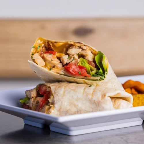                                                                                             • Desayunos
• Café
• Sándwiches
• Brunch
• Postres
• Snacks
• Almuerzos ligeros
• Servicio de Uber Eats y DoorDash
• Salón para reuniones
Ambiente familiar y acogedor
                                                                                    