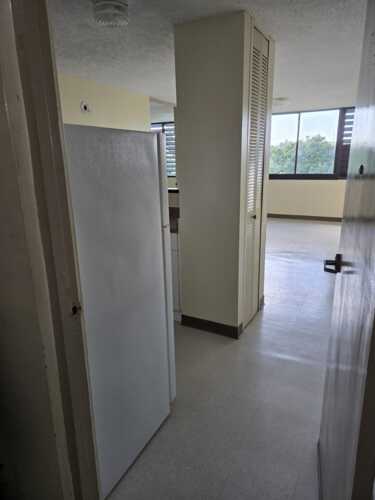                                                                                             • Complejo de Apartamentos para personas de 62 años o más.
• Seguridad 24/7 
• En situaciones de emergencias se contacta a servicios de ambulancias y familiares
                                                                                    