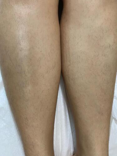                                                                                             Tratamiento Facial
• Limpieza Profunda
• Facial con Hidratación
• Hidrofacial
• Facial Microdermabrasion
• Facial con Dermaplaning

Damas – Peinados
• Dependiendo el largo del cabello
• Lavado Cabello
                                                                                    