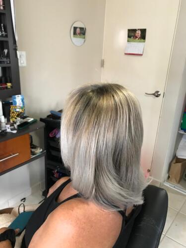                                                                                             Tratamiento Facial
• Limpieza Profunda
• Facial con Hidratación
• Hidrofacial
• Facial Microdermabrasion
• Facial con Dermaplaning

Damas – Peinados
• Dependiendo el largo del cabello
• Lavado Cabello
                                                                                    