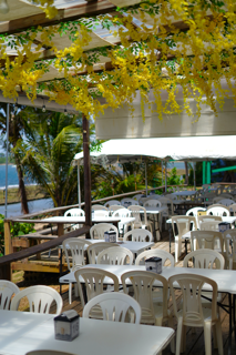 • Especialidad en mariscos
• Comida criolla y carnes
• Bar/Música
• Pescadería Local
• Terraza al aire libre
• WiFi
• Estacionamiento