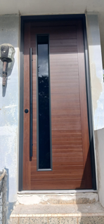                                                                                             Puertas de closet:
 
•  Espejo regular
•  Espejo blanco 
•  PVC 
• Fórmica
•  Variedad de puertas de screens y screens en diferentes tamaños y material de tela
•  Fabricamos puer
                                                                                    