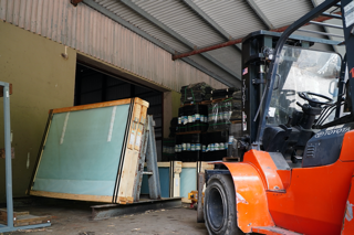                                                                                             • Cristales
• Cristales fijos
• Cerraduras
• Screenes
• Materiales para screenes
• Componentes de ventanas de seguridad
• Ventanas tipo tormentera
• Felpa
• Handle
• Barn Doors
• Herramientas
• Puertas de Closet
• Espejos
• Silicone
• Barrenas
• De todo para el fabricante de Puertas y Ventanas
                                                                                    