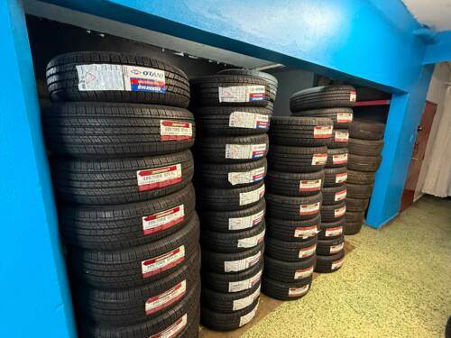                                                                                             • Venta y montura de gomas nuevas y usadas
• Balanceo
• Venta de Baterias
• Wipers
• Servicio de Cambio de Aceite y filtro
• Cambio de sistema de freno
                                                                                    