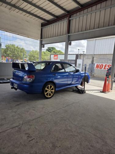                                                                                             • Venta de gomas nuevas y usadas
• Reparación de gomas
• Cambio e instalación de baterías
• Balanceo
• Diagnóstico
• Servicio de TPMS y sensores de presión
• Inspección vehicular
                                                                                    