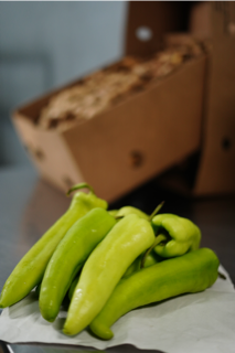 • Frutas Frescas
• Verduras Frescas
• Importación y Distribución