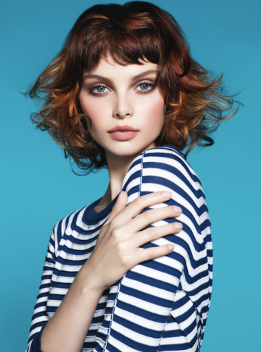                                                                                             • Shampoo y acondicionador
• Mascarillas capilares
• Tintes y productos de coloración
• Tratamientos capilares
• Productos para estilizado y cuidado
Y mucho más
                                                                                    