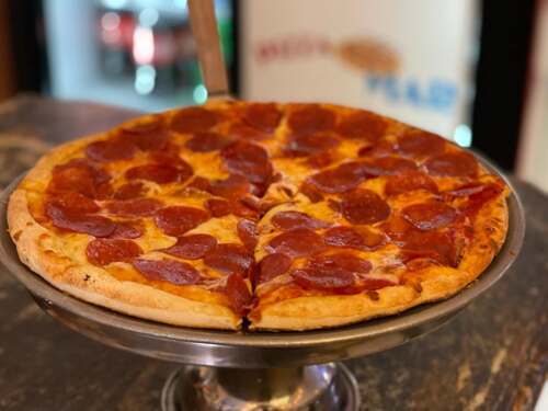                                                                                             • Pizzas
• Mariscos
• Comida Criolla
• Bebidas
• Hamburgers
• Pastas
                                                                                    