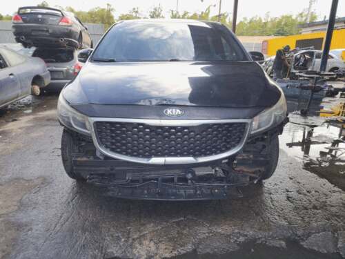 • Compramos autos chocados o dañados
• Motores
• Transmisiones
• Diferenciales
• Suspensión
• Bujes
• Pívots