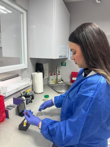 • Pruebas de COVID-19 Molecular
• Prueba de Antígeno
• Rapid Test con resultados el mismo día
• En el Laboratorio Clínico Plaza Palacios, tu salud siempre es primero.
• Nosotros e