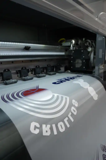                                                                                             • Prestamos servicios de rotulación con la mejor calidad en todo tipo de materiales para que su marca se vea intacta; en cuando al servicio de bordados plasmamos el logo que usted desee con la mejor calidad, telas e hilos del mercado, lo que permitirá que el uso no estropee nuestro trabajo. 

• También realizamos trabajos de impresión en jarros, vasos, esferas, bolsas y en lo que usted requiera con un excelente acabado.
                                                                                    